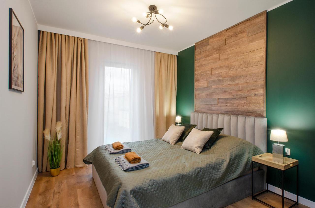 East Side Apartments 우치 외부 사진