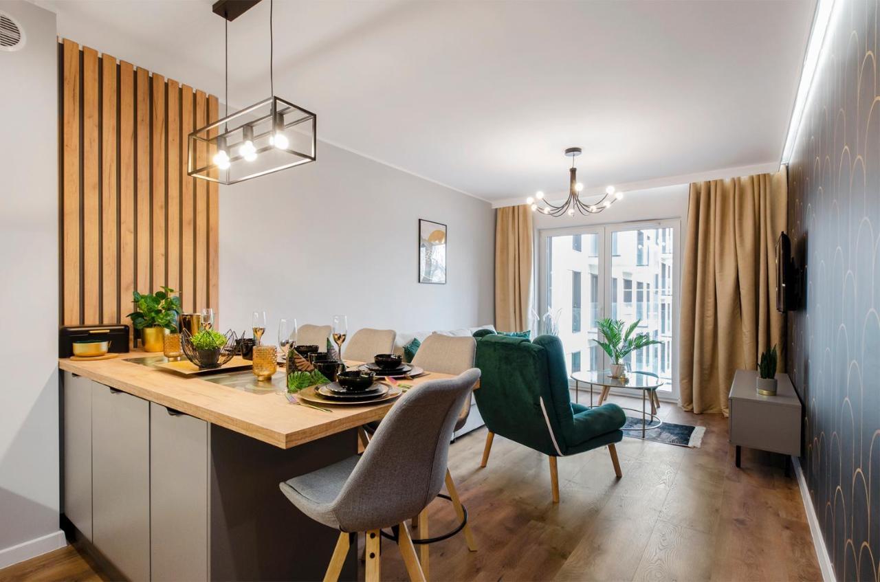 East Side Apartments 우치 외부 사진
