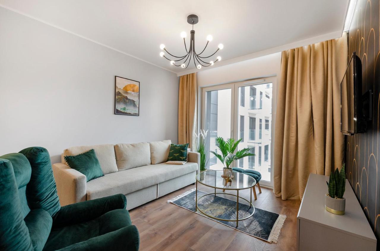 East Side Apartments 우치 외부 사진