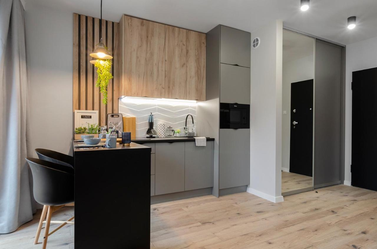 East Side Apartments 우치 외부 사진